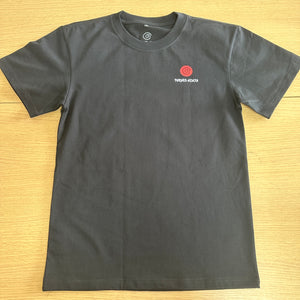 CHIHIRO PREMIUM T-SHIRT (Art on back - Ship from Viet Nam) CHIHIRO PREMIUM T-SHIRT (Art on back - Ship from Viet Nam)